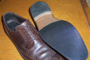 Как правильно ухаживать за кожаной подошвой обуви